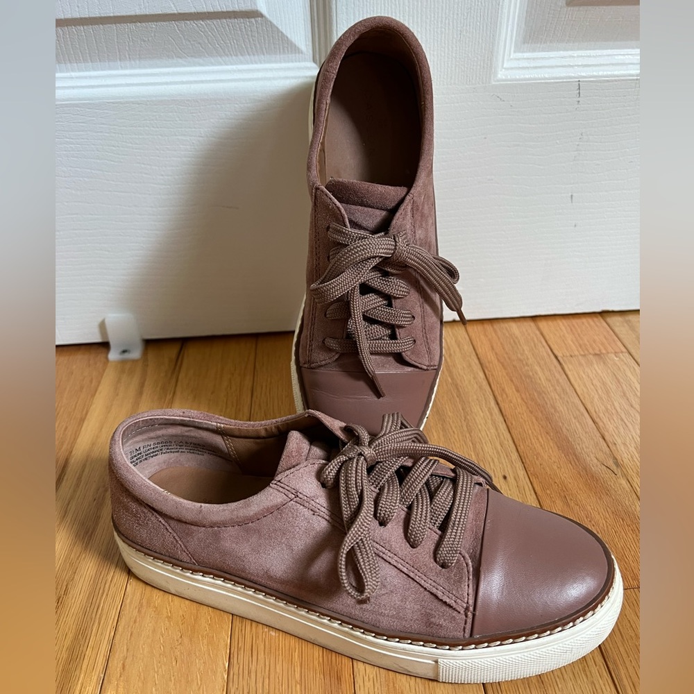 Caslon Women’s Casual Sneaker